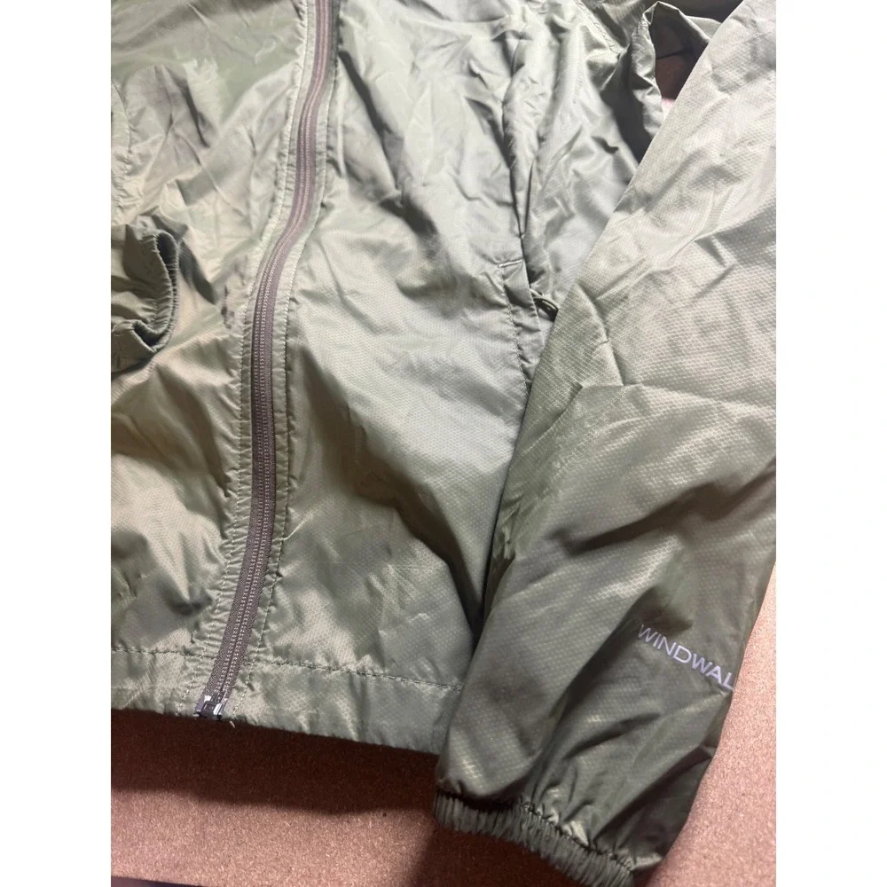 The North Face WindWall Mens Olive Green Full Zip Hooded Windbreaker Jacket